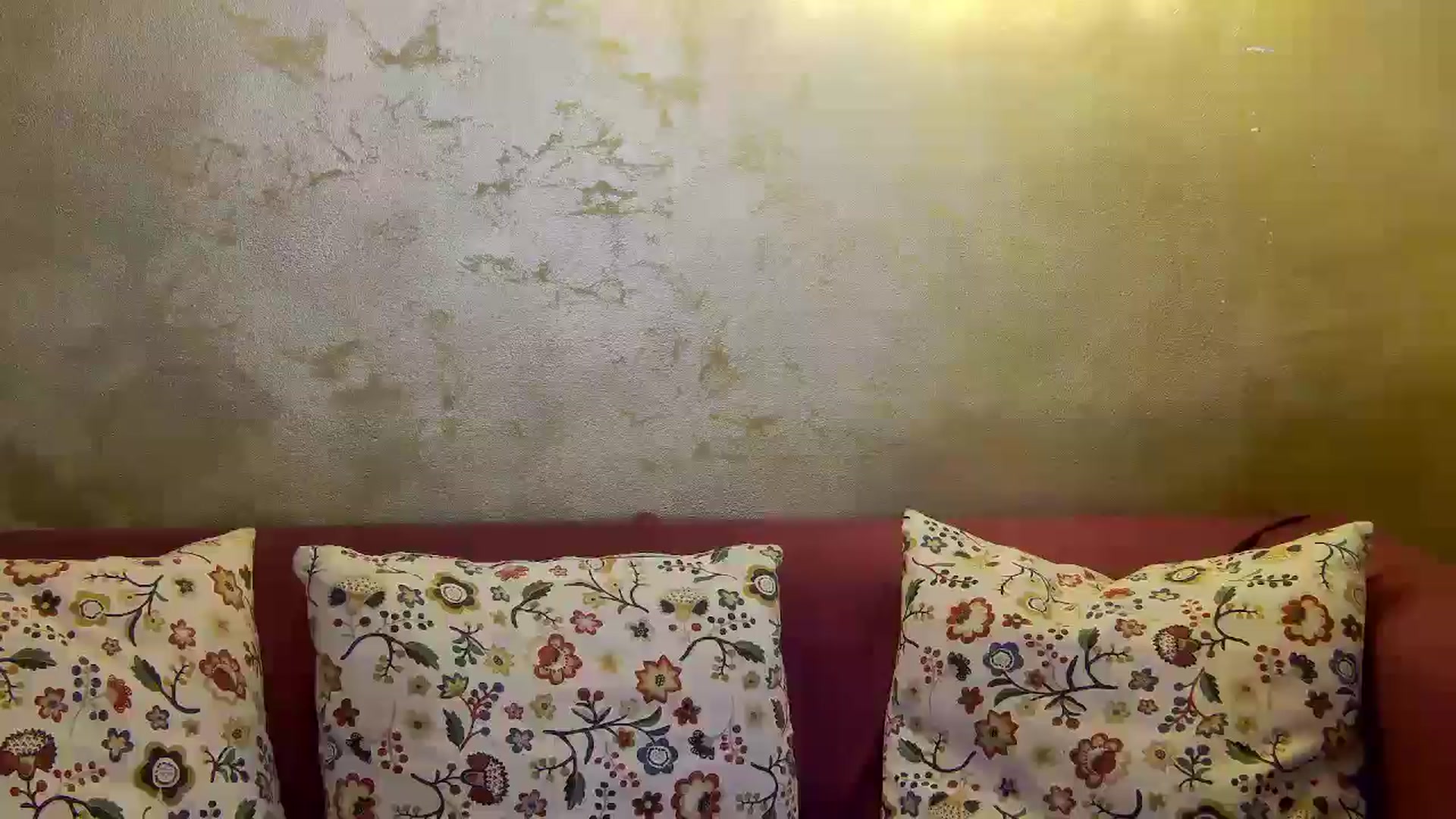 Gallery image thumbnail from Radiance's myfreecams stream on, 12/15/2024, 15:58 image 5 of 20