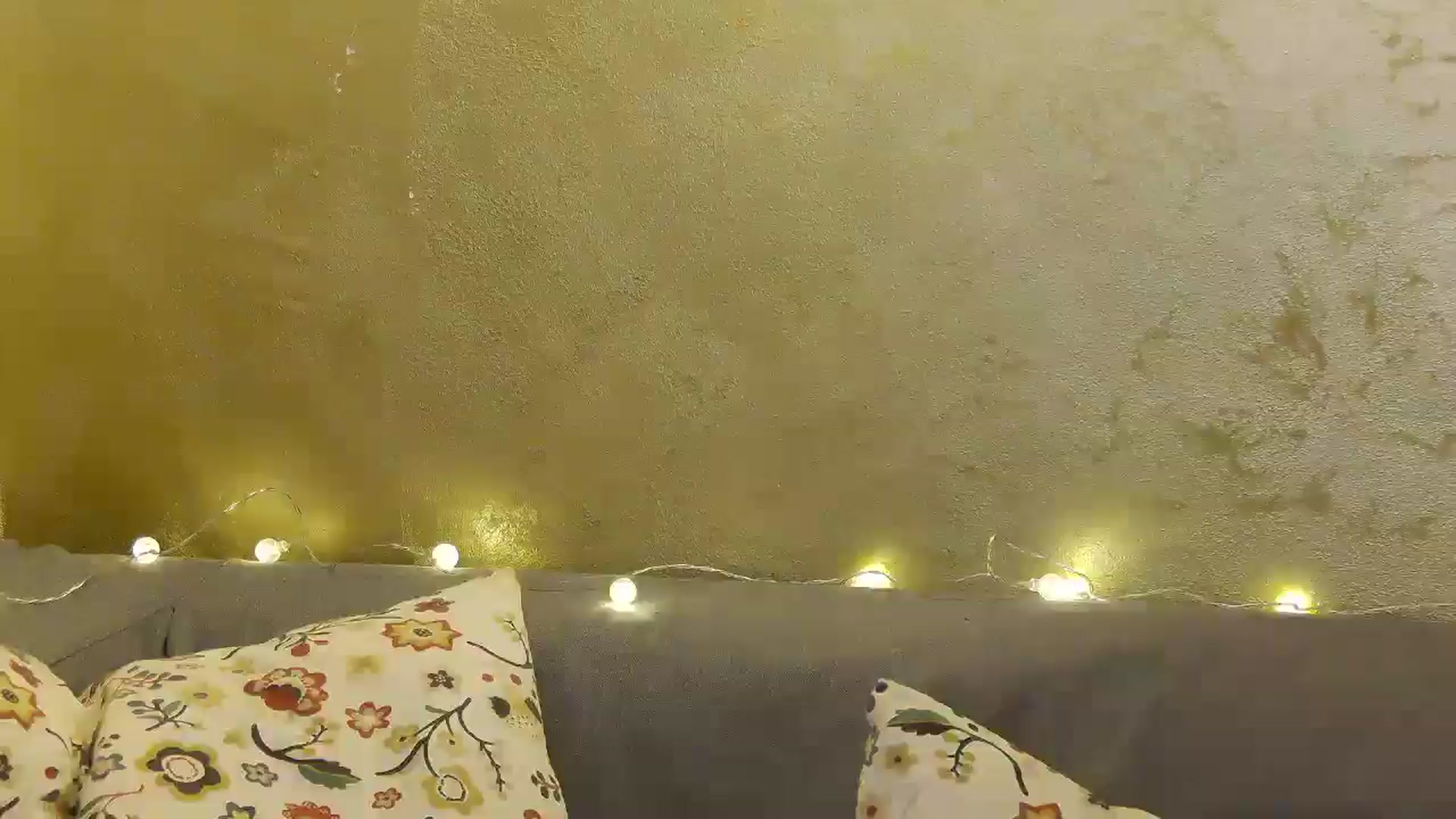 Gallery image thumbnail from Radiance's myfreecams stream on, 12/18/2024, 18:06 image 9 of 20