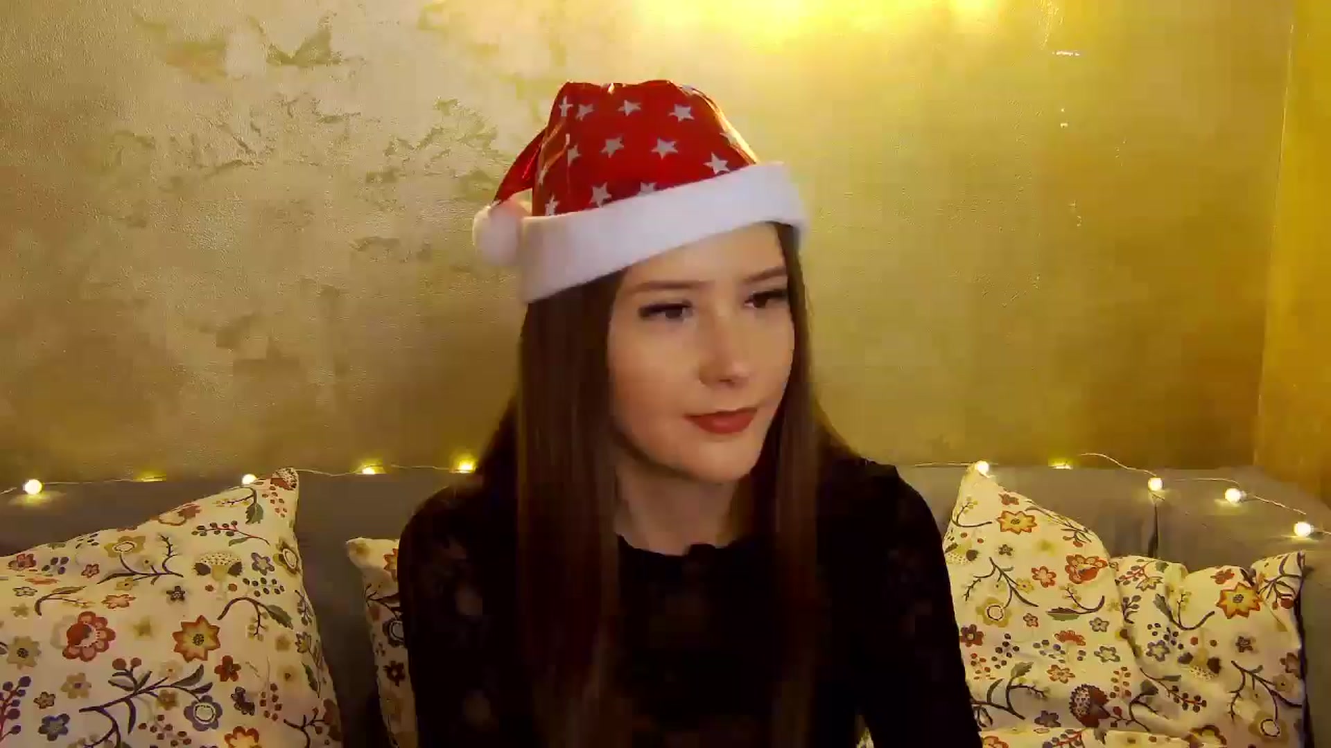 Gallery image thumbnail from Radiance's myfreecams stream on, 12/19/2024, 20:20 image 1 of 20