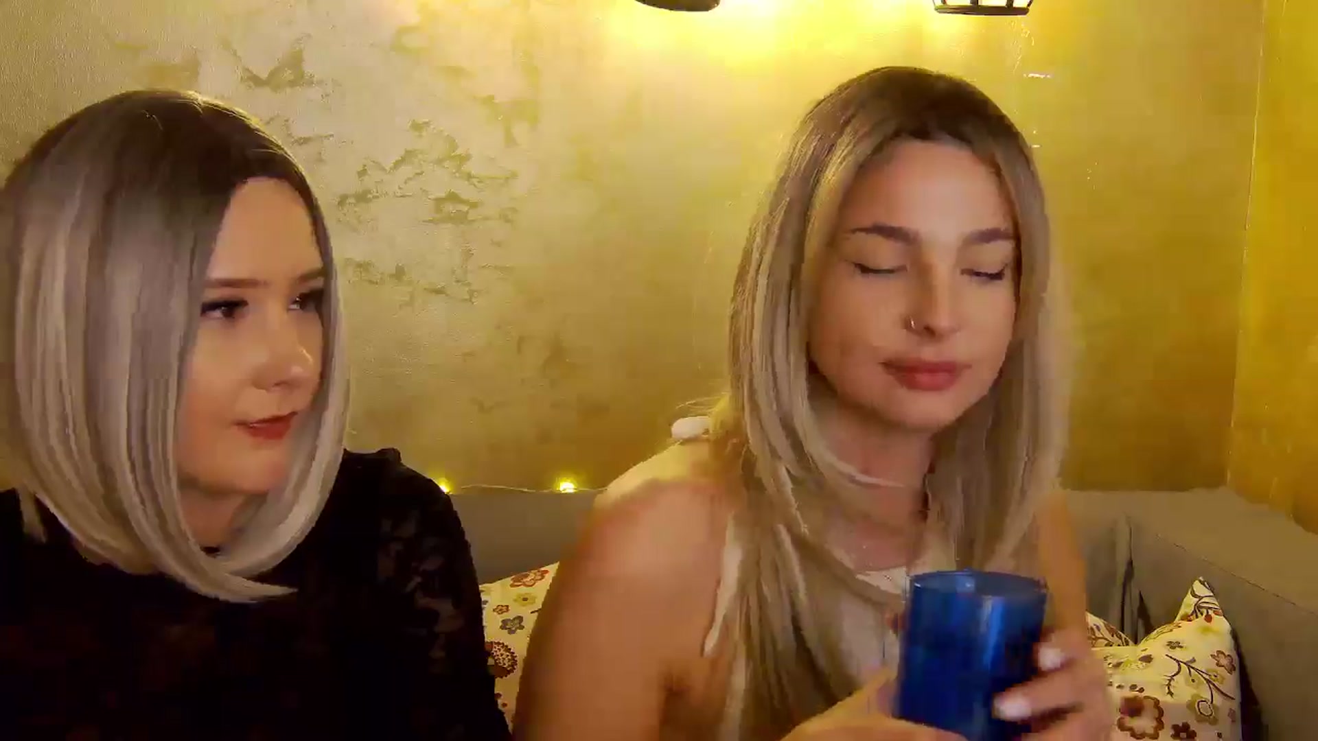 Gallery image thumbnail from Radiance's myfreecams stream on, 12/19/2024, 20:20 image 14 of 20