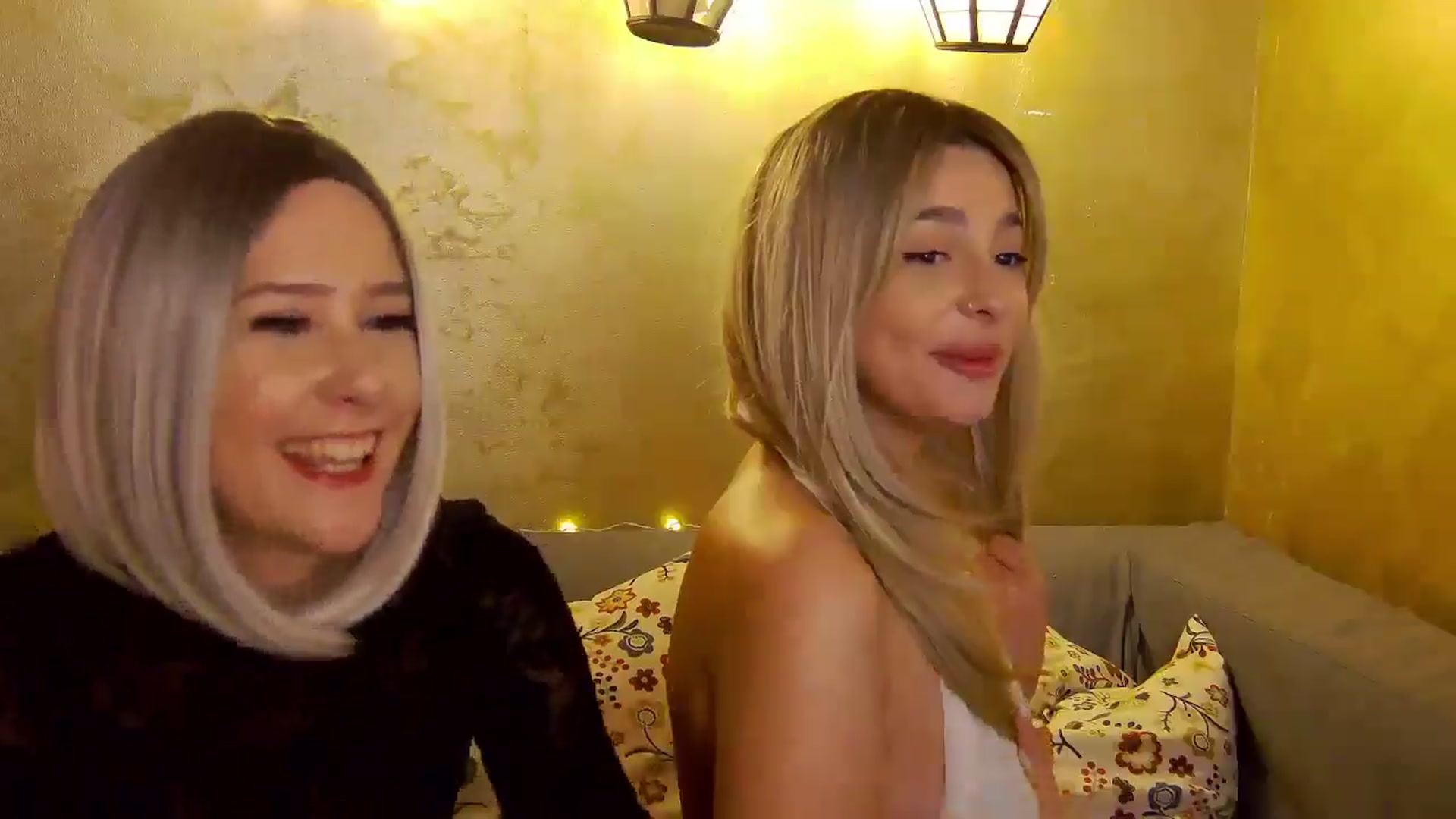 Gallery image thumbnail from Radiance's myfreecams stream on, 12/19/2024, 20:20 image 13 of 20