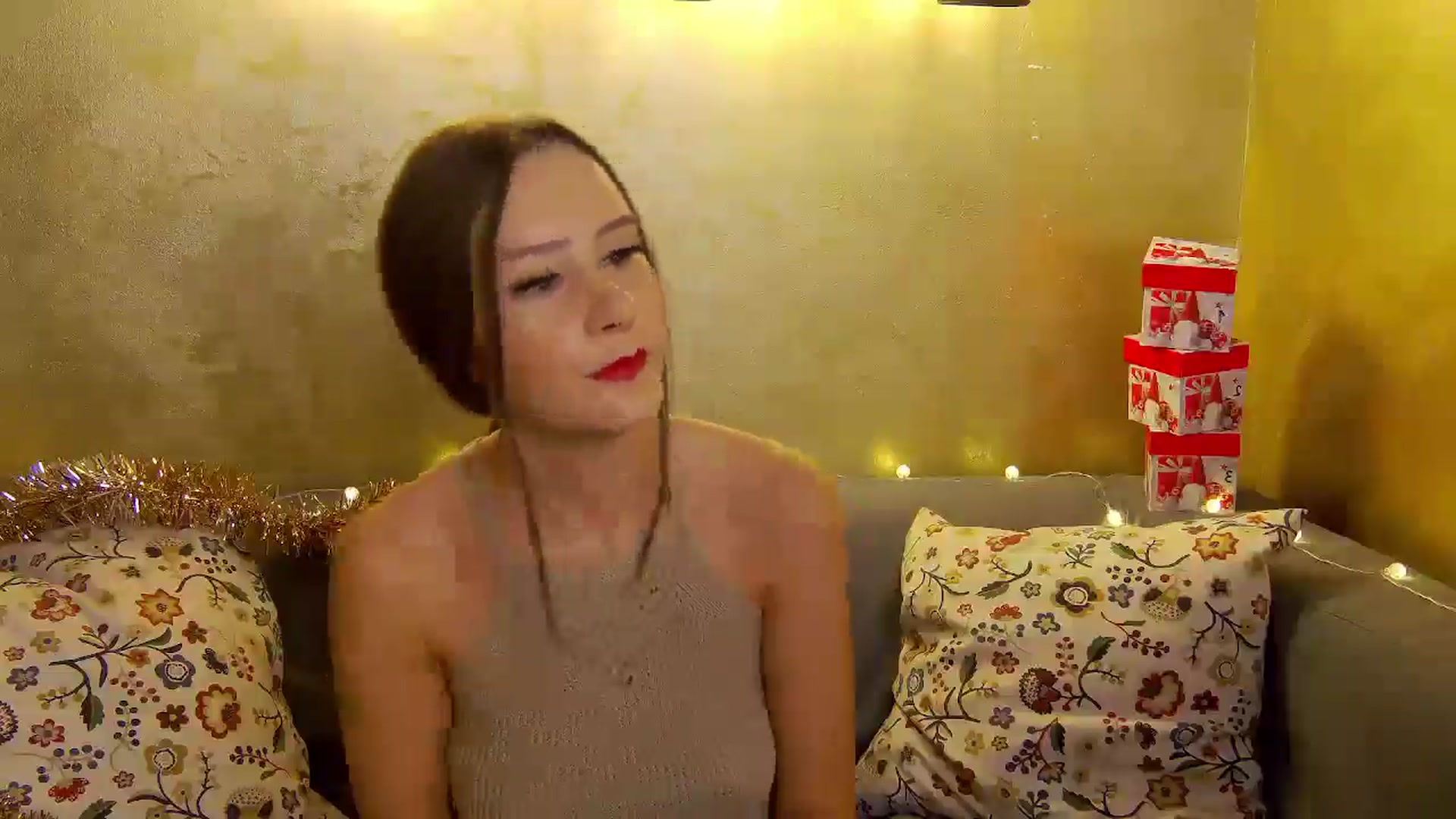 Gallery image thumbnail from Radiance's myfreecams stream on, 12/20/2024, 14:47 image 18 of 20