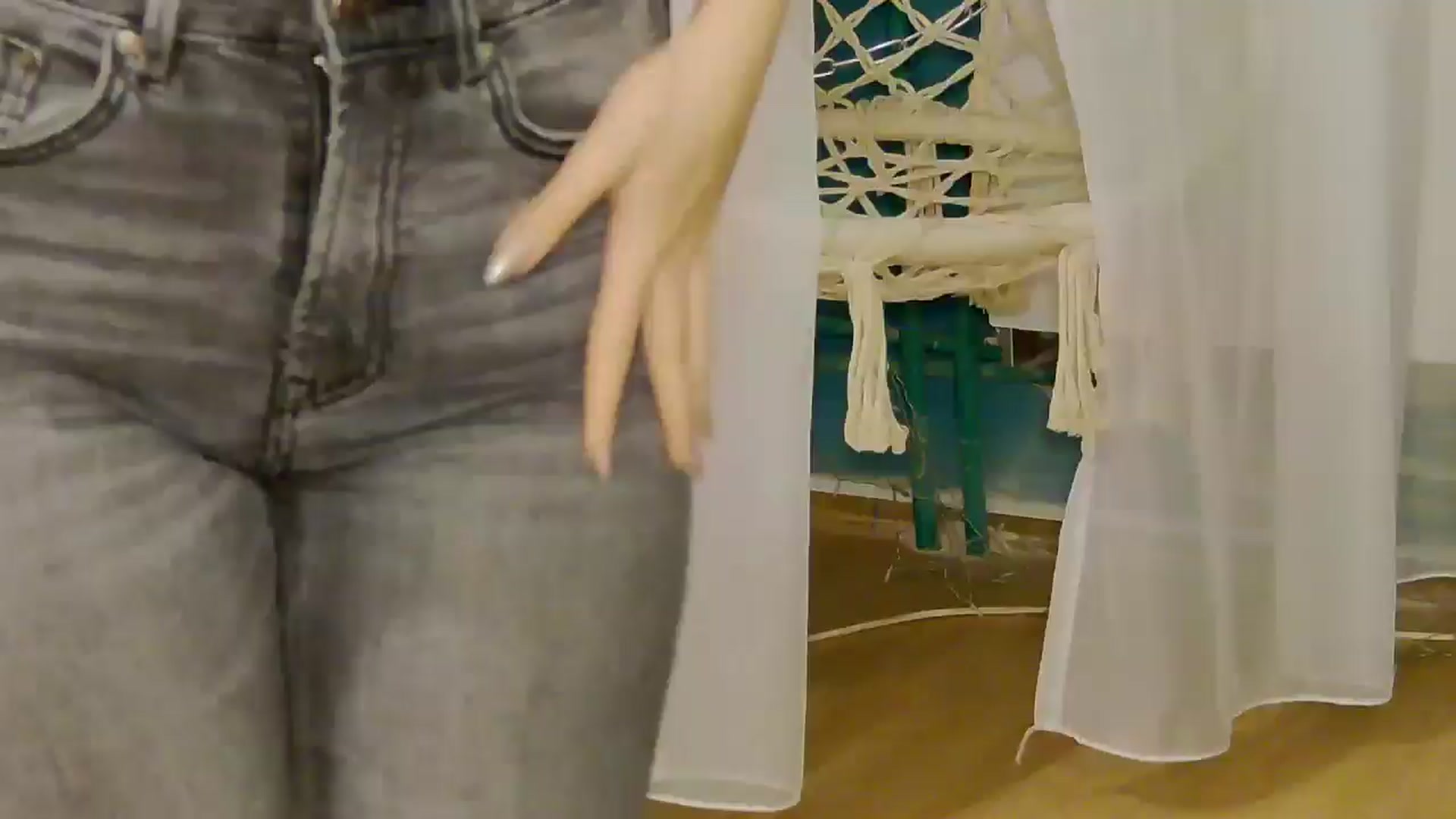 Gallery image thumbnail from Radiance's myfreecams stream on, 12/21/2024, 18:18 image 1 of 20