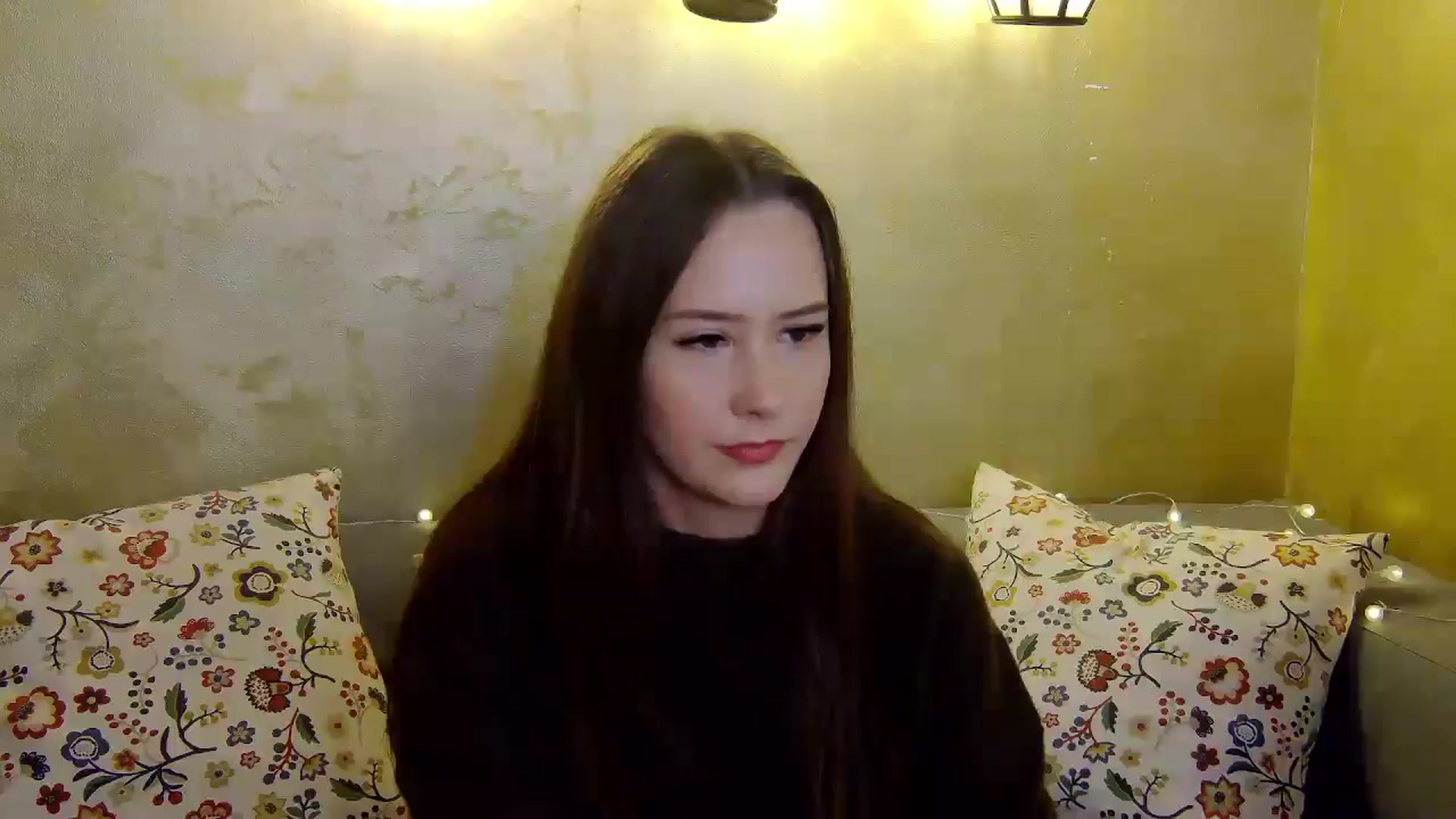 Gallery image thumbnail from Radiance's myfreecams stream on, 12/23/2024, 16:20 image 20 of 20