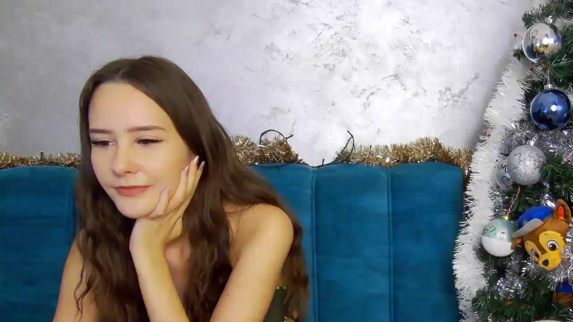Gallery image thumbnail from Radiance's myfreecams stream on, 12/27/2024, 19:27 image 5 of 20