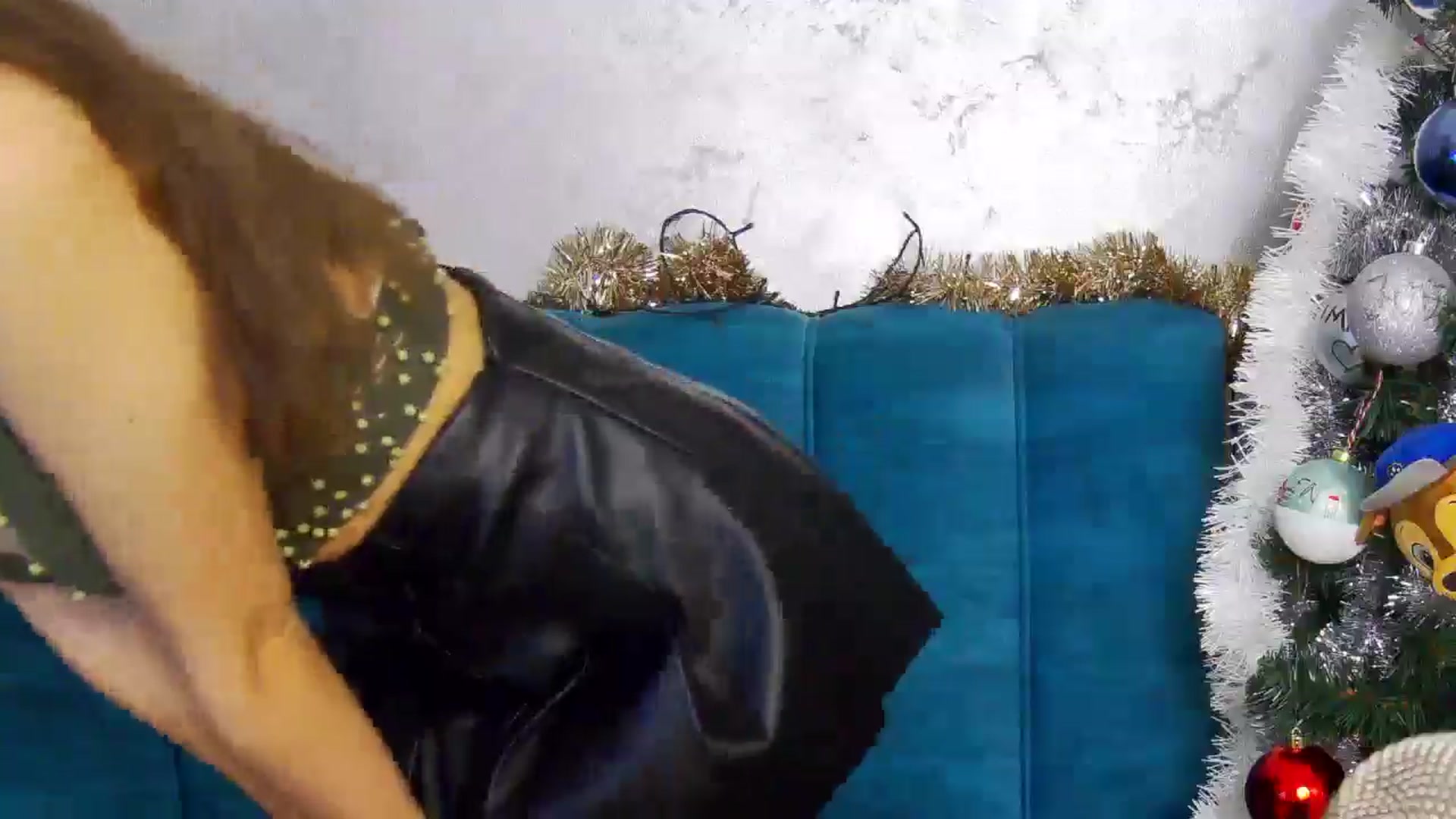 Gallery image thumbnail from Radiance's myfreecams stream on, 12/27/2024, 19:27 image 7 of 20