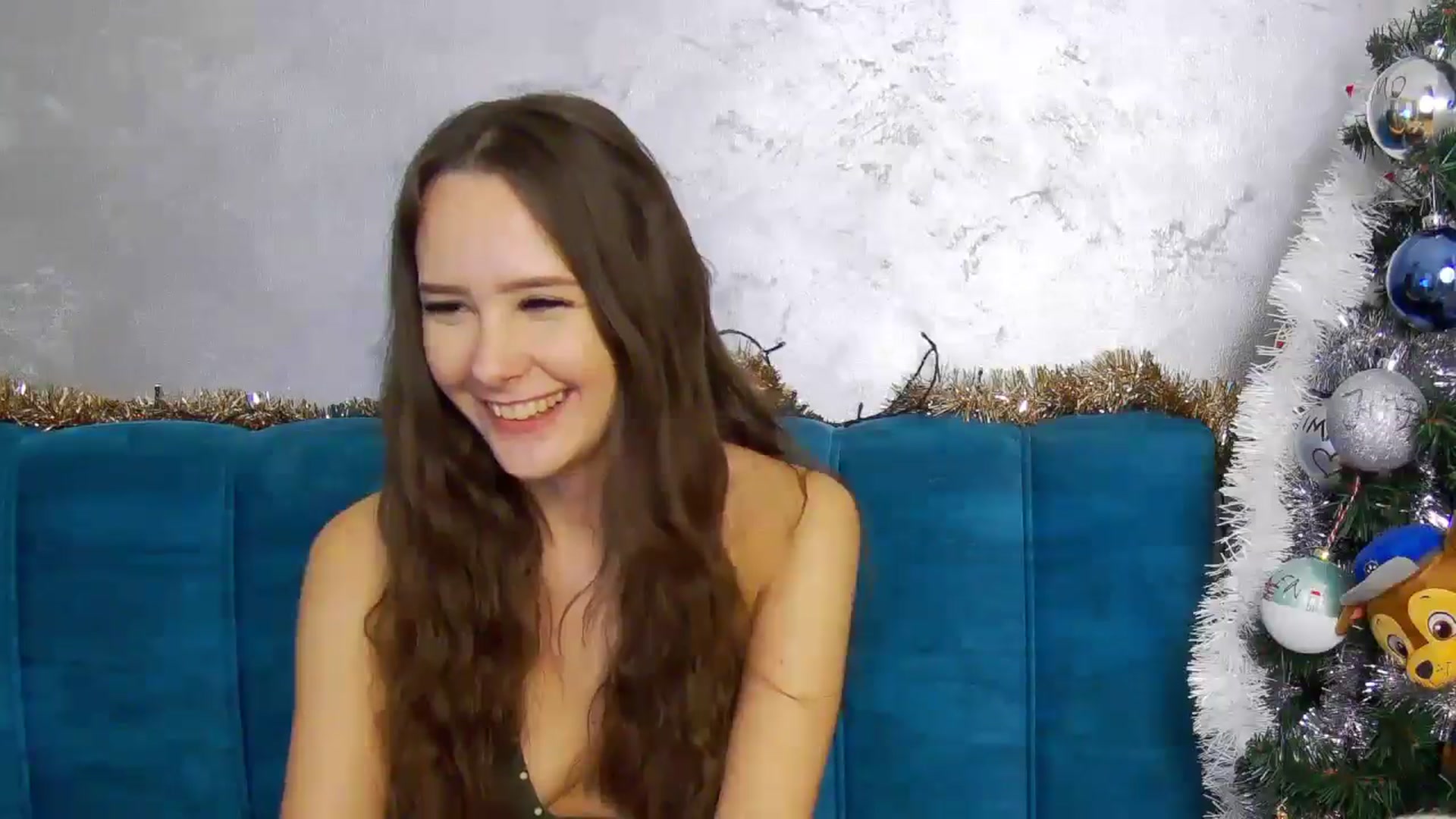 Gallery image thumbnail from Radiance's myfreecams stream on, 12/27/2024, 19:27 image 15 of 20