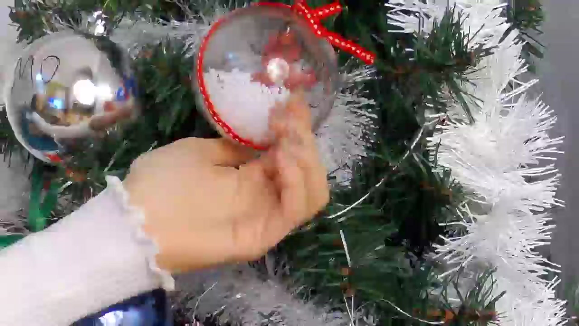 Gallery image thumbnail from Radiance's myfreecams stream on, 12/28/2024, 16:26 image 5 of 20