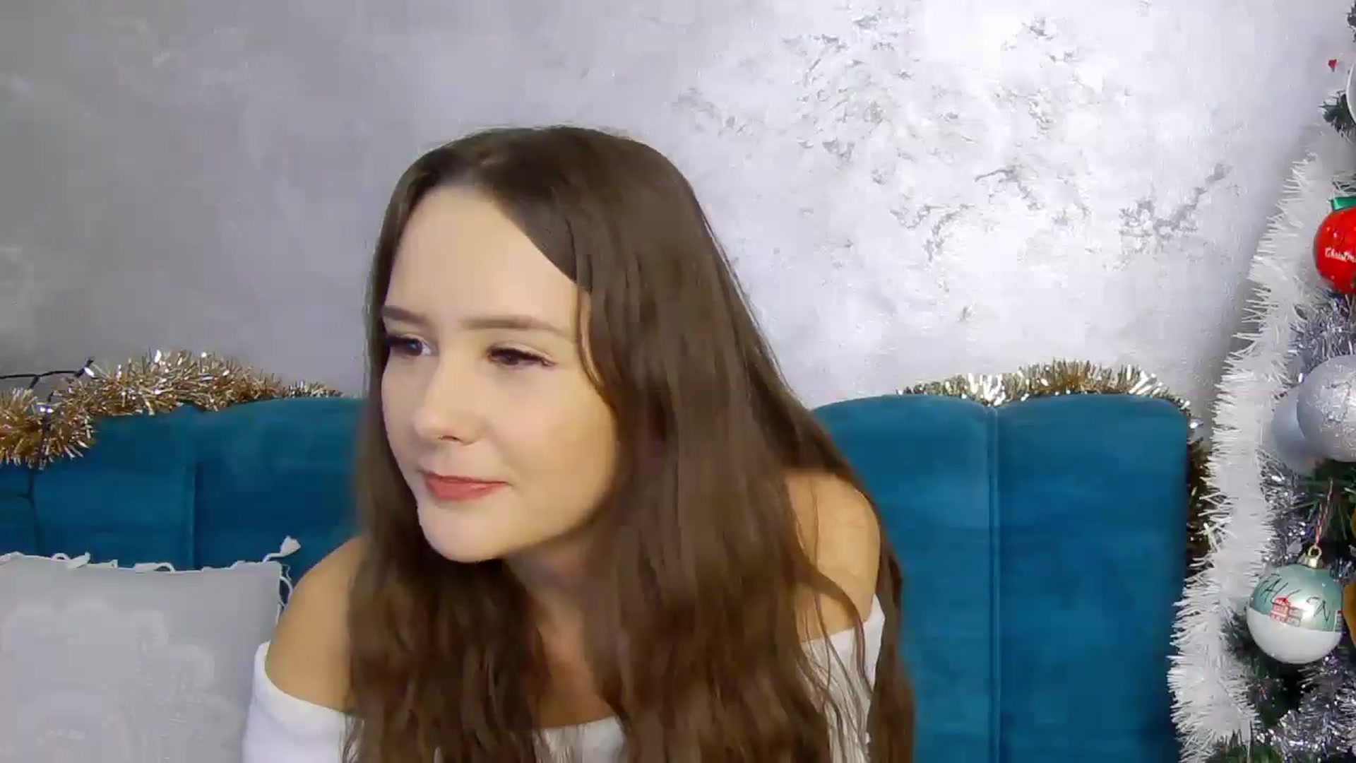 Gallery image thumbnail from Radiance's myfreecams stream on, 12/28/2024, 21:03 image 2 of 20
