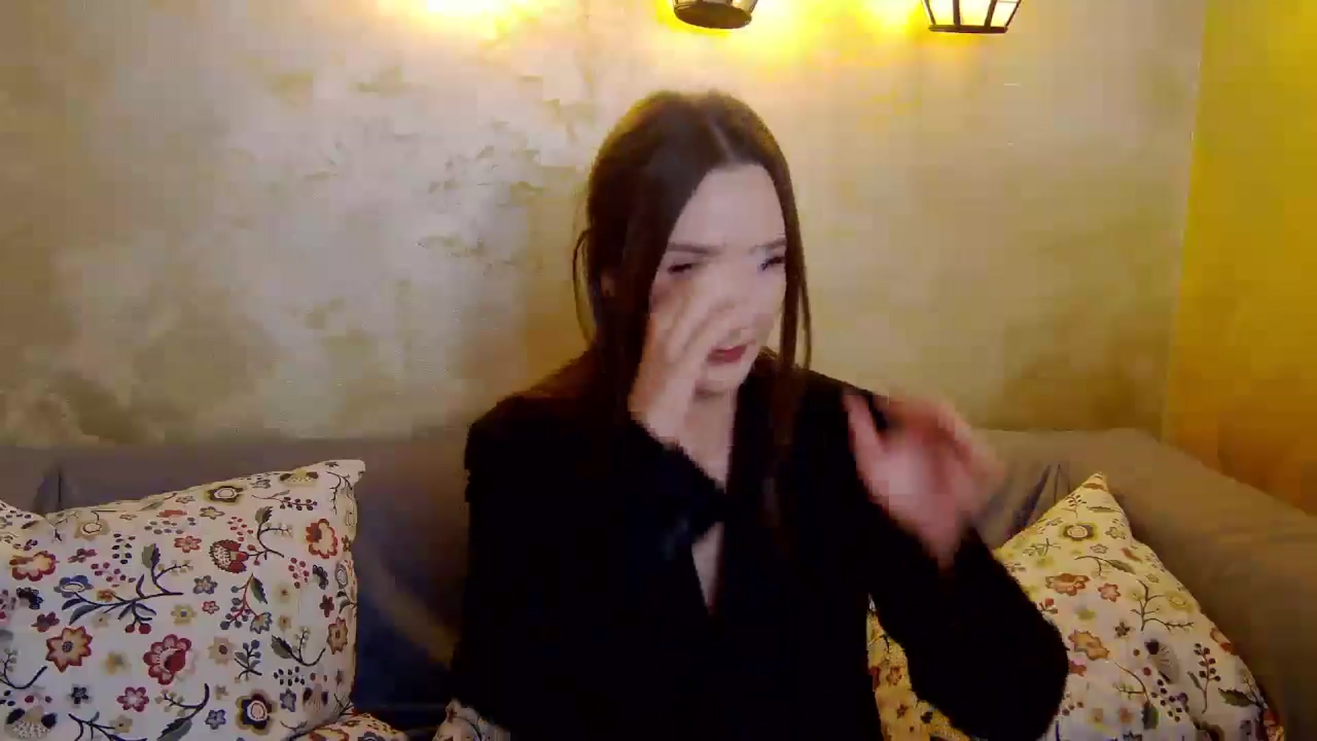 Gallery image thumbnail from Radiance's myfreecams stream on, 01/05/2025, 18:12 image 9 of 20