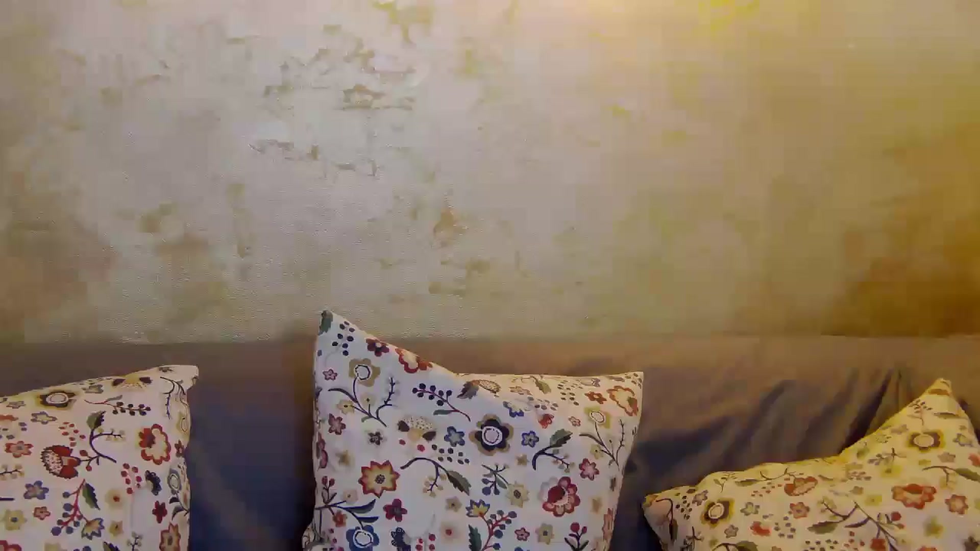 Gallery image thumbnail from Radiance's myfreecams stream on, 01/05/2025, 19:11 image 17 of 20