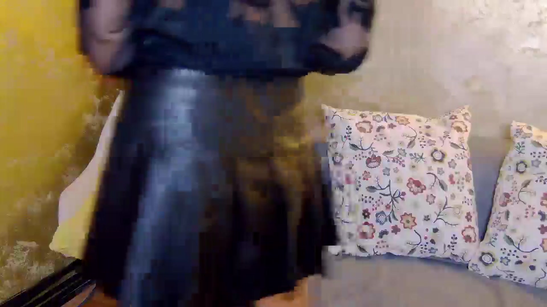 Gallery image thumbnail from Radiance's myfreecams stream on, 01/06/2025, 15:57 image 7 of 20