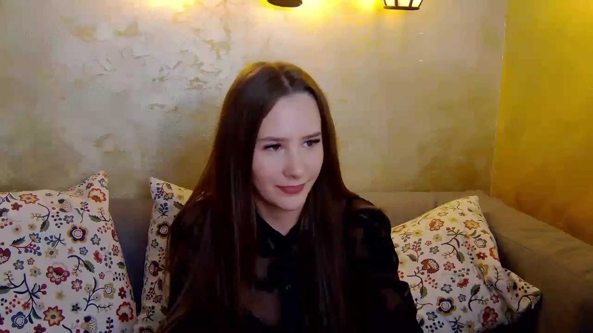 Gallery image thumbnail from Radiance's myfreecams stream on, 01/06/2025, 20:02 image 9 of 20