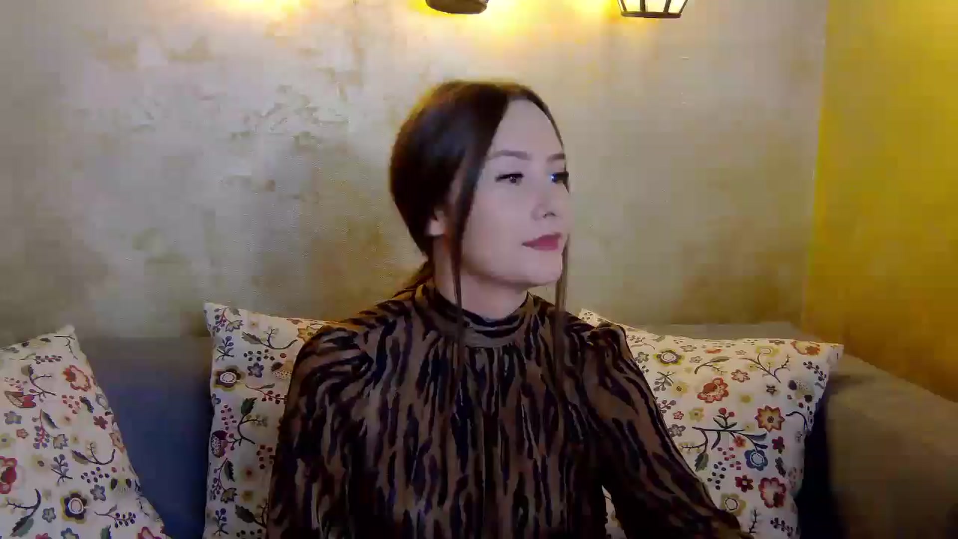 Gallery image thumbnail from Radiance's myfreecams stream on, 01/10/2025, 14:42 image 15 of 20