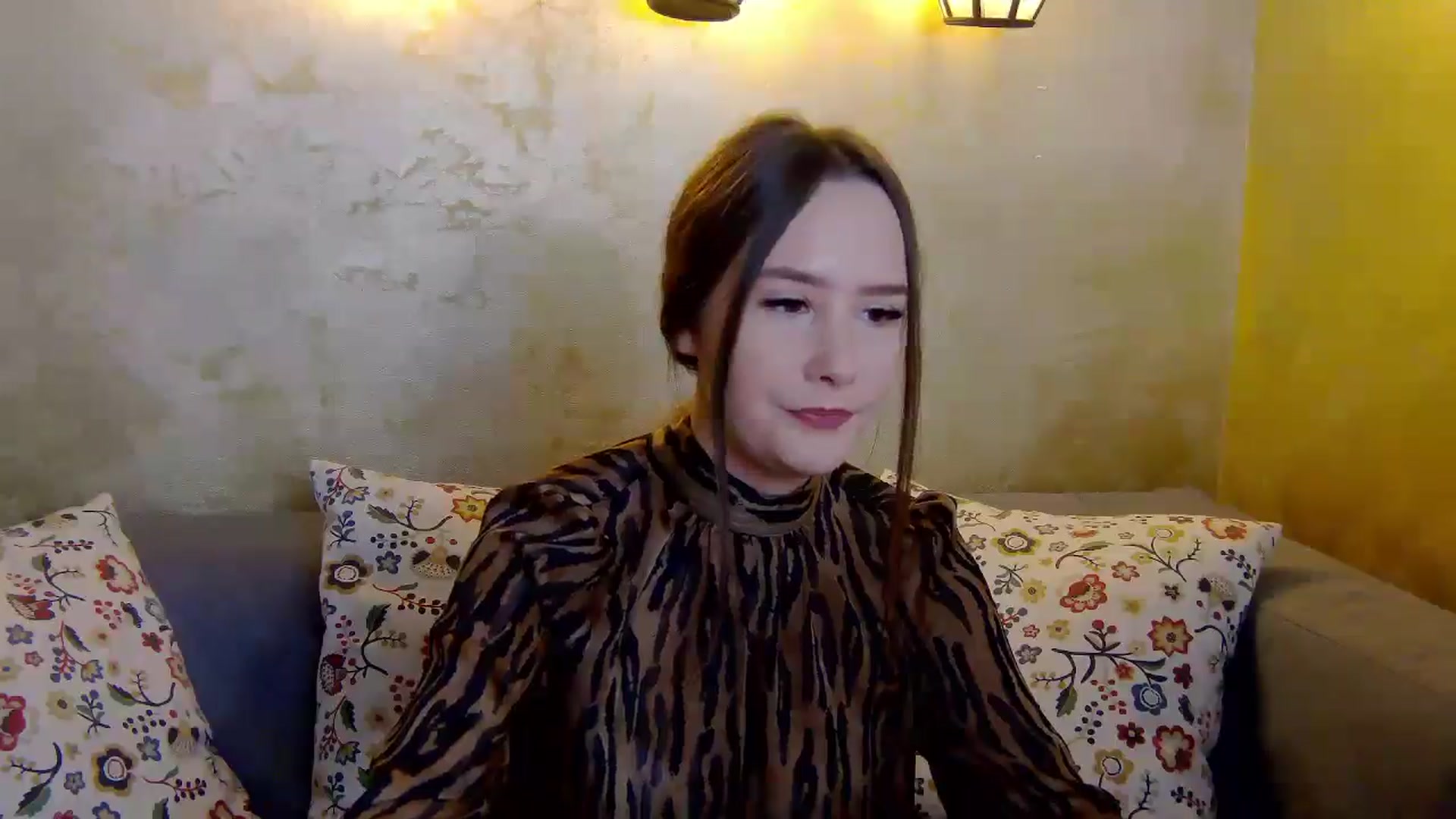 Gallery image thumbnail from Radiance's myfreecams stream on, 01/10/2025, 14:42 image 16 of 20
