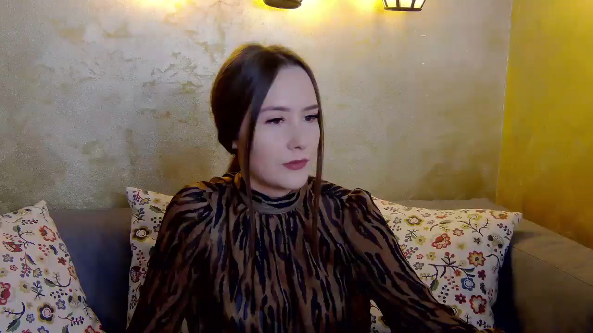 Gallery image thumbnail from Radiance's myfreecams stream on, 01/10/2025, 14:42 image 8 of 20