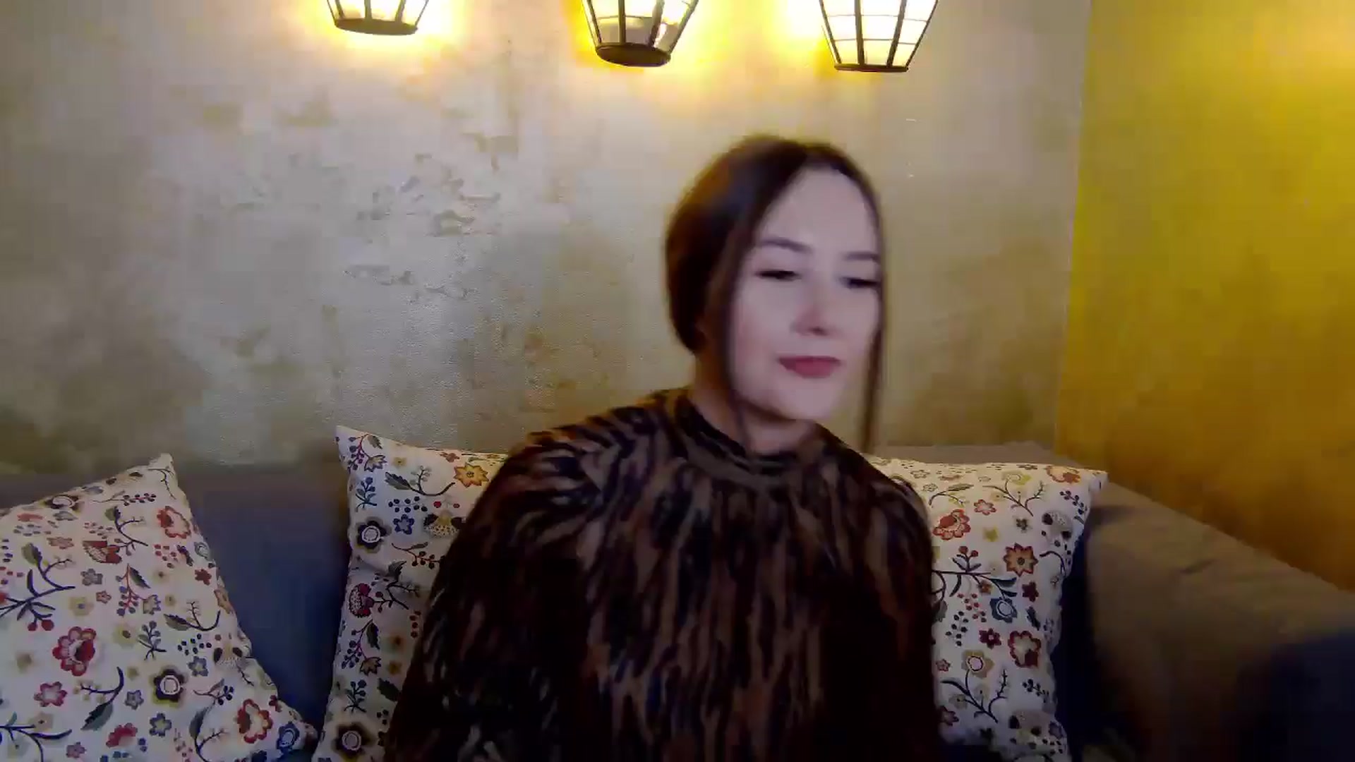 Gallery image thumbnail from Radiance's myfreecams stream on, 01/10/2025, 18:11 image 5 of 20