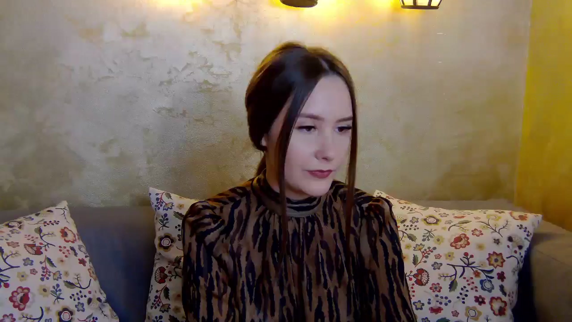 Gallery image thumbnail from Radiance's myfreecams stream on, 01/10/2025, 18:11 image 20 of 20