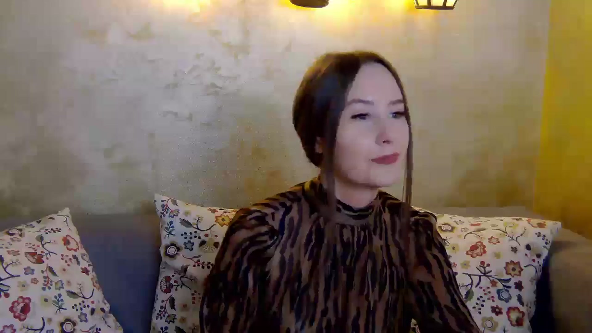 Gallery image thumbnail from Radiance's myfreecams stream on, 01/10/2025, 18:11 image 18 of 20