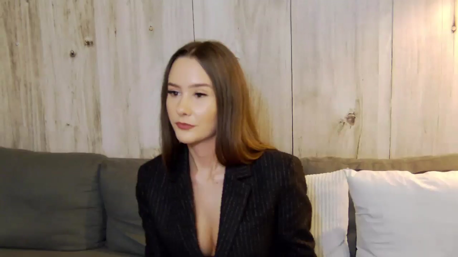 Gallery image thumbnail from Radiance's myfreecams stream on, 01/11/2025, 17:50 image 20 of 20