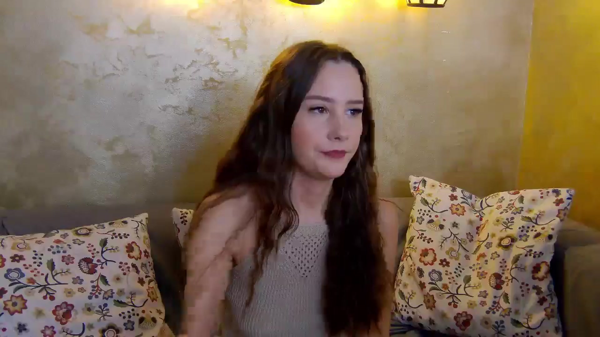 Gallery image thumbnail from Radiance's myfreecams stream on, 01/16/2025, 15:13 image 3 of 20