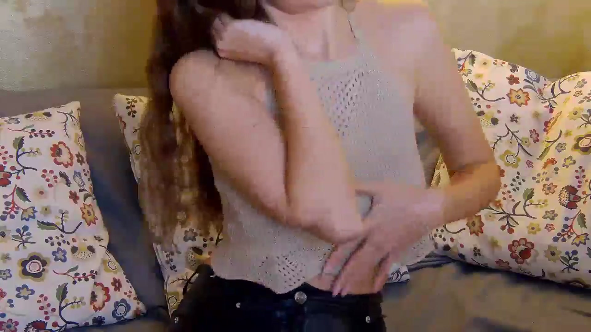 Gallery image thumbnail from Radiance's myfreecams stream on, 01/16/2025, 15:13 image 12 of 20