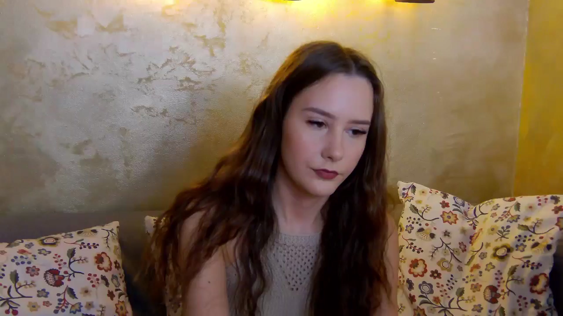 Gallery image thumbnail from Radiance's myfreecams stream on, 01/16/2025, 15:13 image 7 of 20