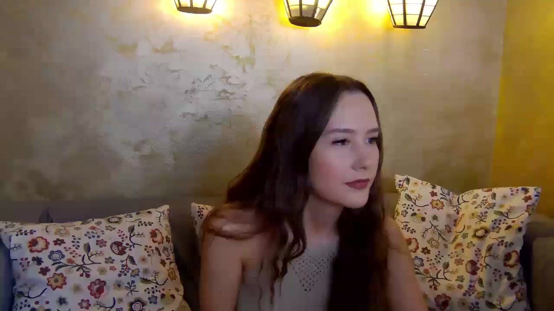 Gallery image thumbnail from Radiance's myfreecams stream on, 01/16/2025, 15:13 image 15 of 20