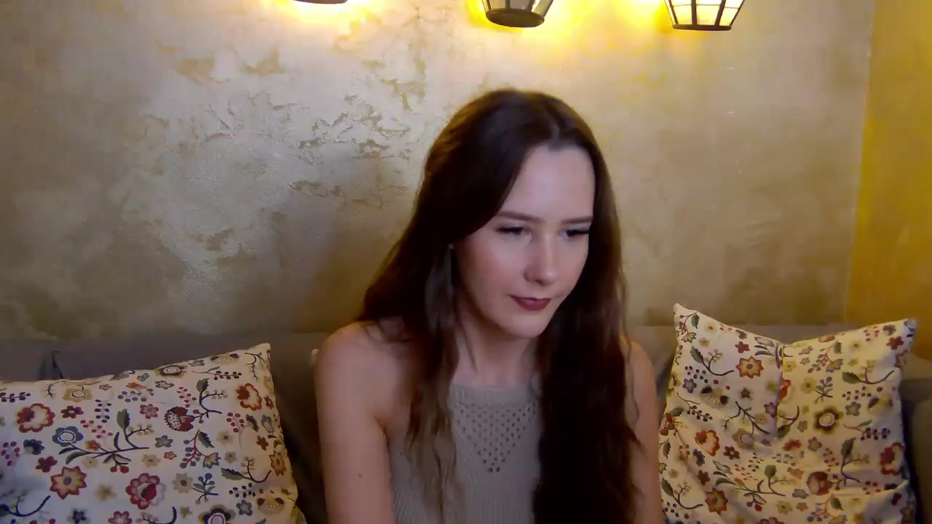 Gallery image thumbnail from Radiance's myfreecams stream on, 01/16/2025, 19:44 image 11 of 20
