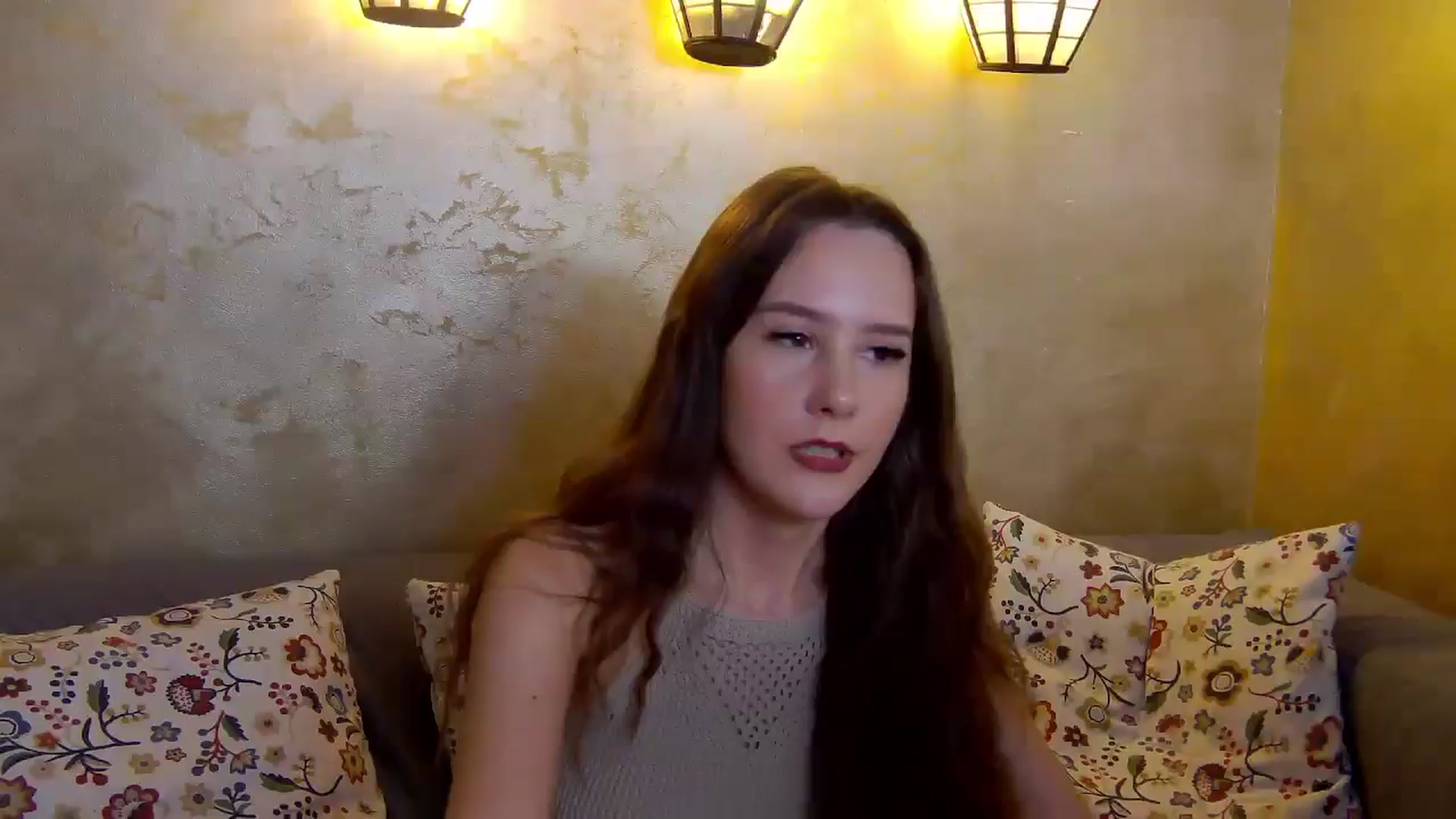 Gallery image thumbnail from Radiance's myfreecams stream on, 01/16/2025, 19:44 image 19 of 20