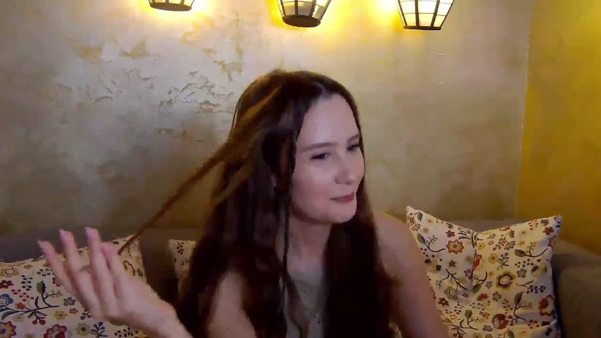 Gallery image thumbnail from Radiance's myfreecams stream on, 01/16/2025, 20:54 image 5 of 20