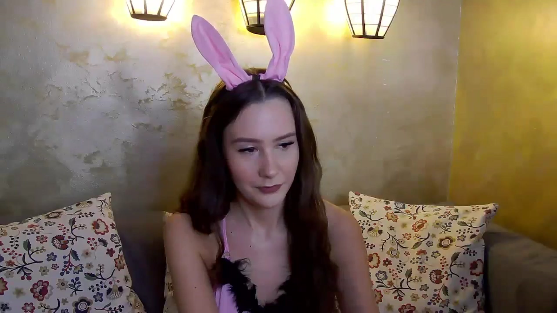 Gallery image thumbnail from Radiance's myfreecams stream on, 01/17/2025, 15:38 image 11 of 20