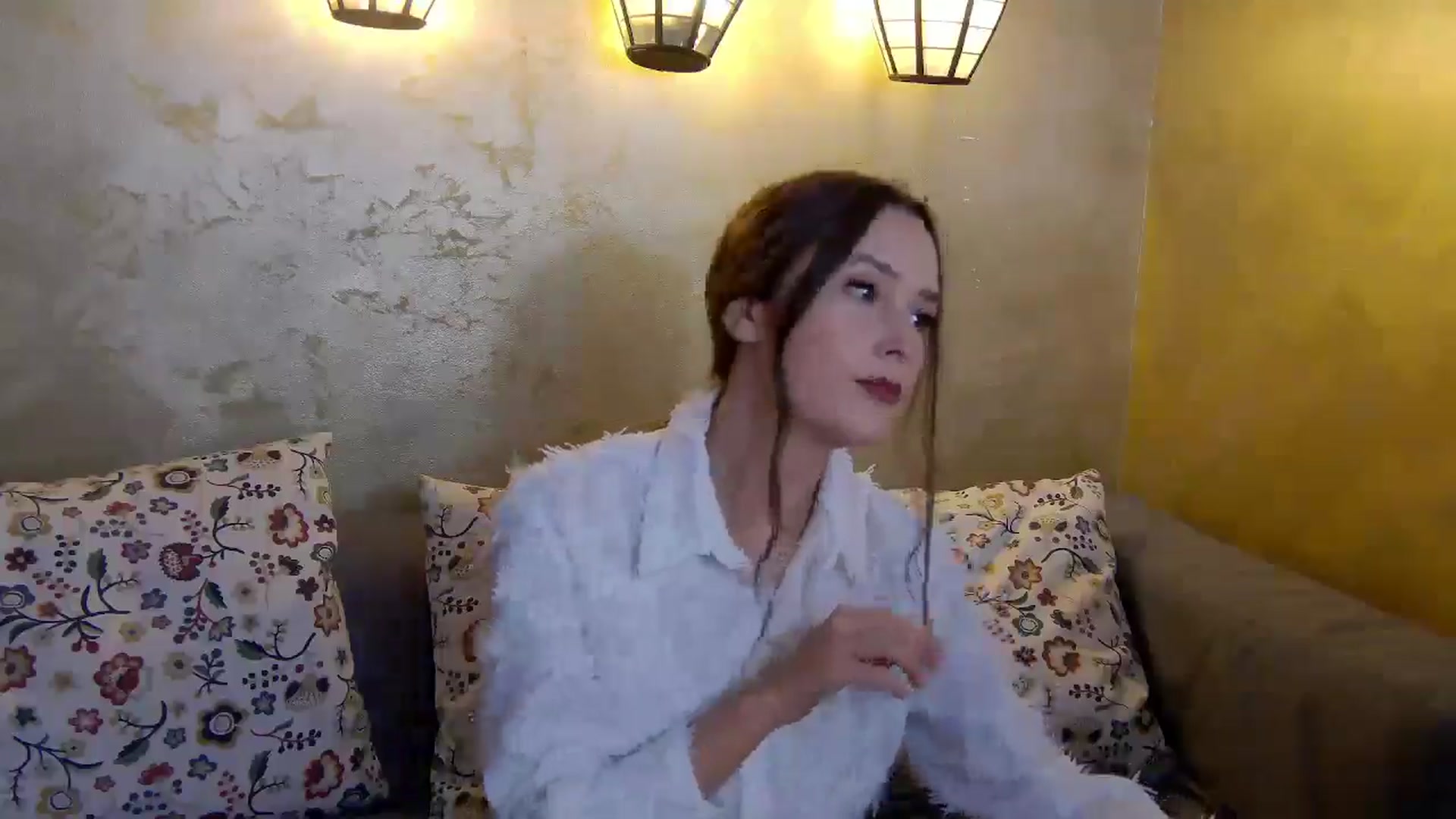 Gallery image thumbnail from Radiance's myfreecams stream on, 01/18/2025, 14:54 image 5 of 20