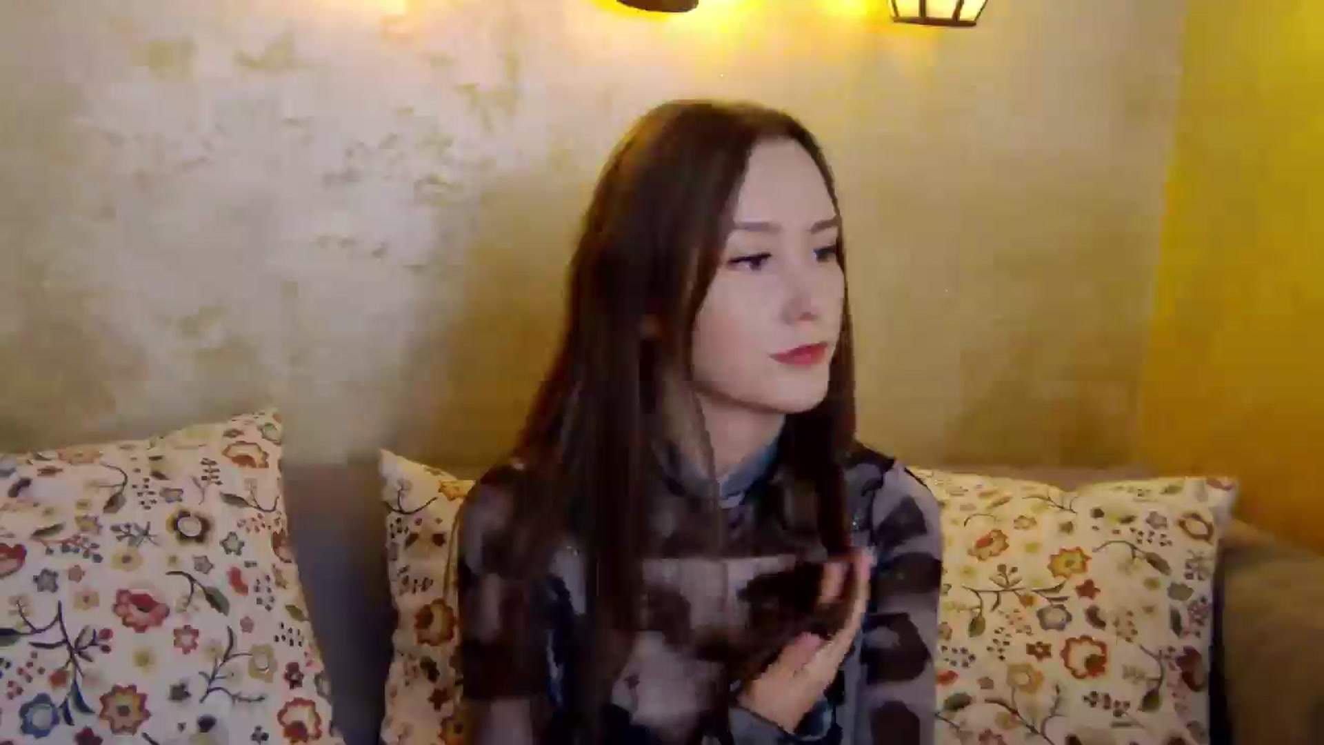 Gallery image thumbnail from Radiance's myfreecams stream on, 01/21/2025, 18:20 image 6 of 20
