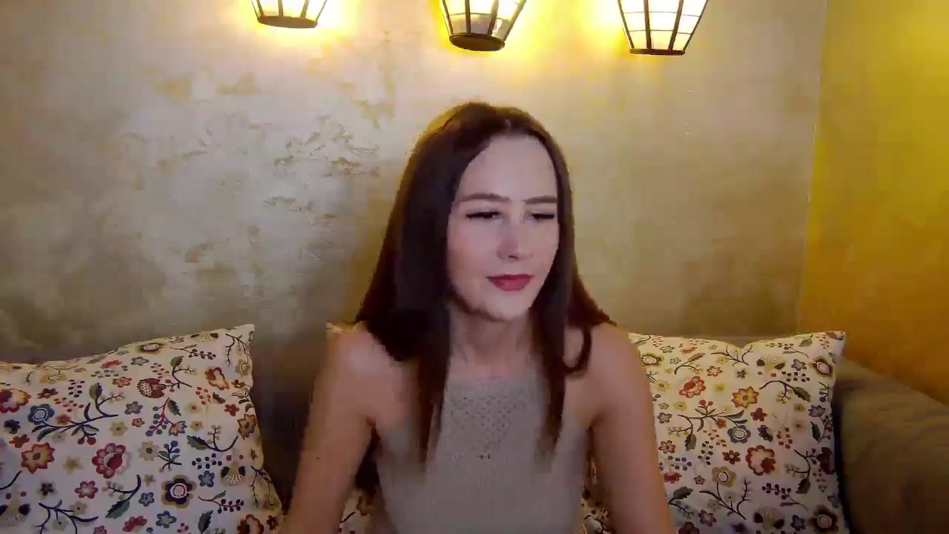 Gallery image thumbnail from Radiance's myfreecams stream on, 01/22/2025, 14:24 image 4 of 20