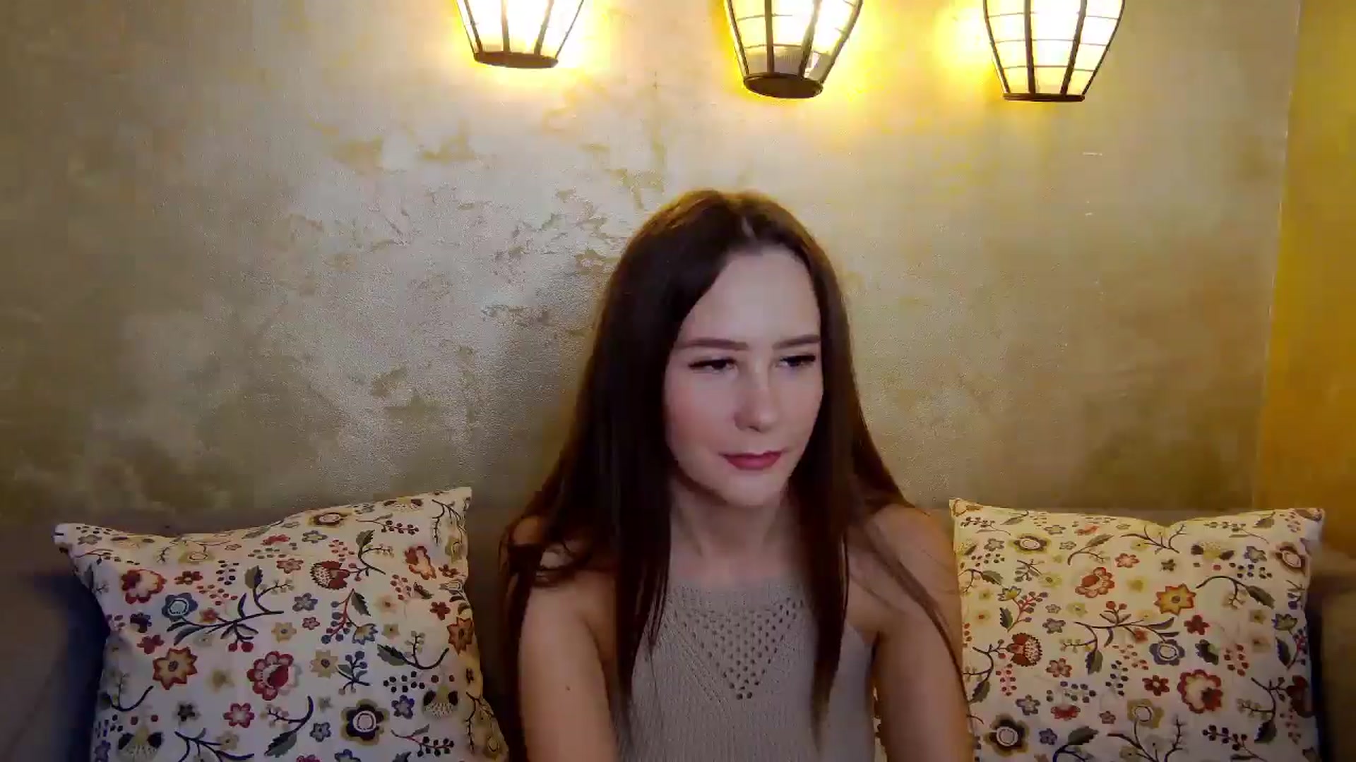 Gallery image thumbnail from Radiance's myfreecams stream on, 01/22/2025, 15:20 image 14 of 20