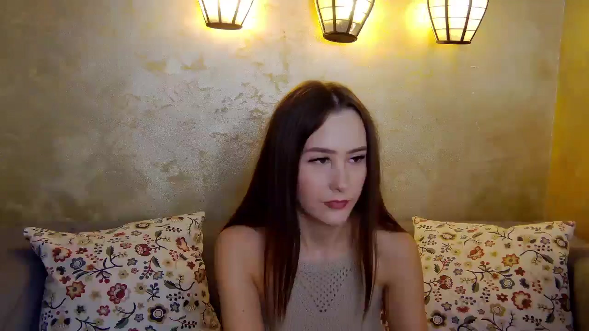 Gallery image thumbnail from Radiance's myfreecams stream on, 01/22/2025, 15:20 image 16 of 20
