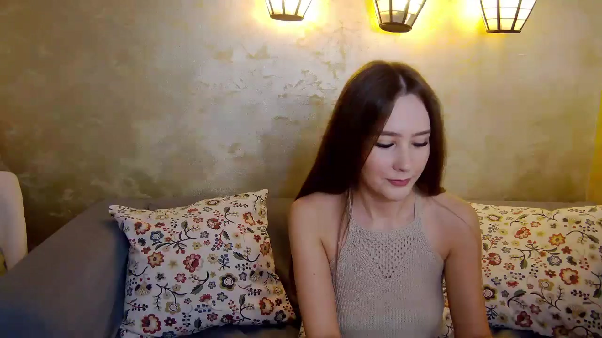 Gallery image thumbnail from Radiance's myfreecams stream on, 01/22/2025, 20:52 image 3 of 20