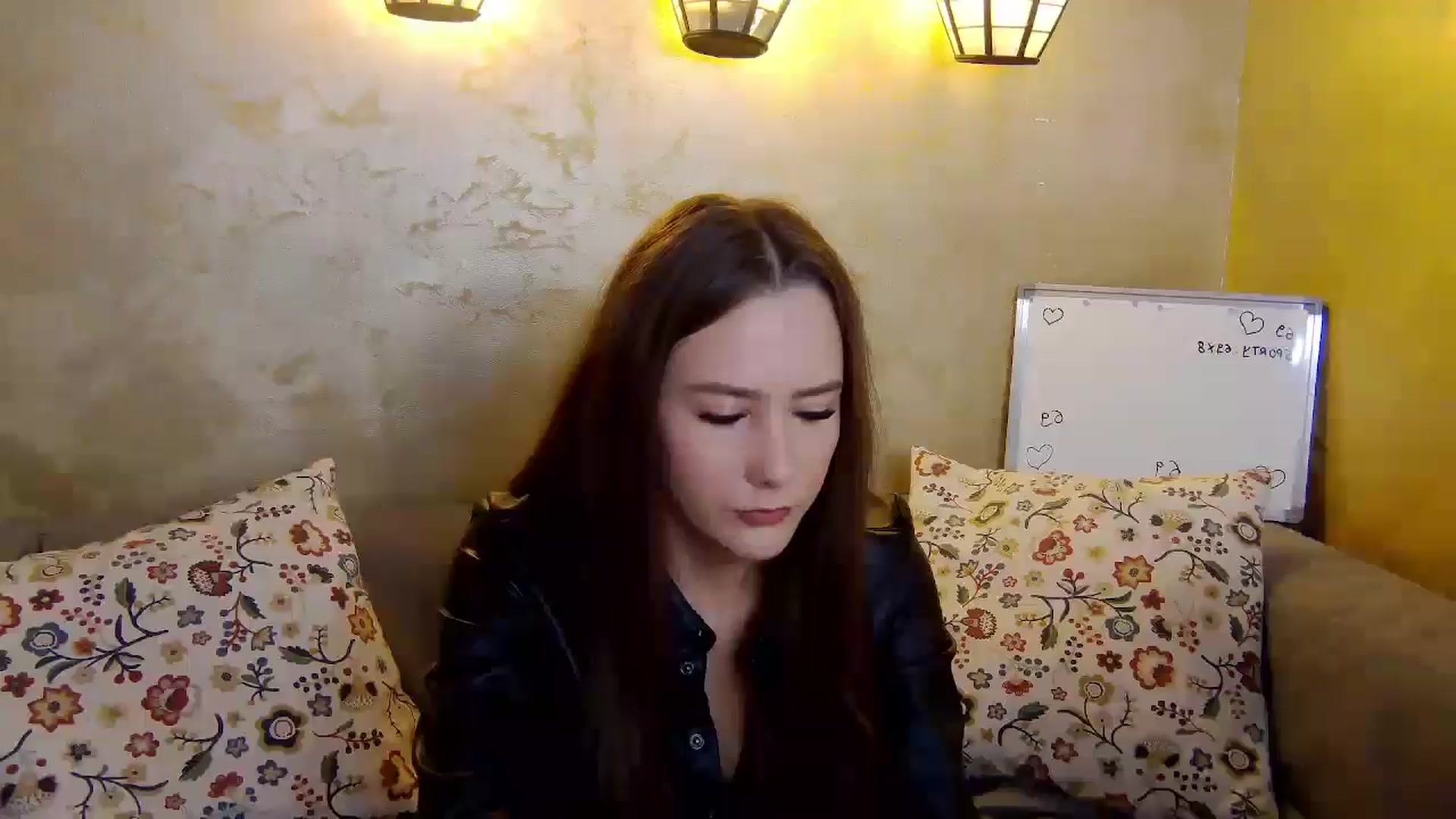 Gallery image thumbnail from Radiance's myfreecams stream on, 01/24/2025, 19:56 image 2 of 20