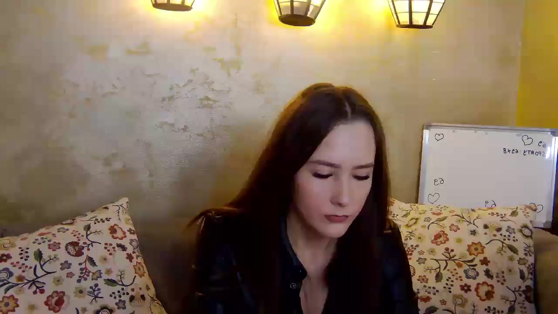 Gallery image thumbnail from Radiance's myfreecams stream on, 01/24/2025, 19:56 image 7 of 20