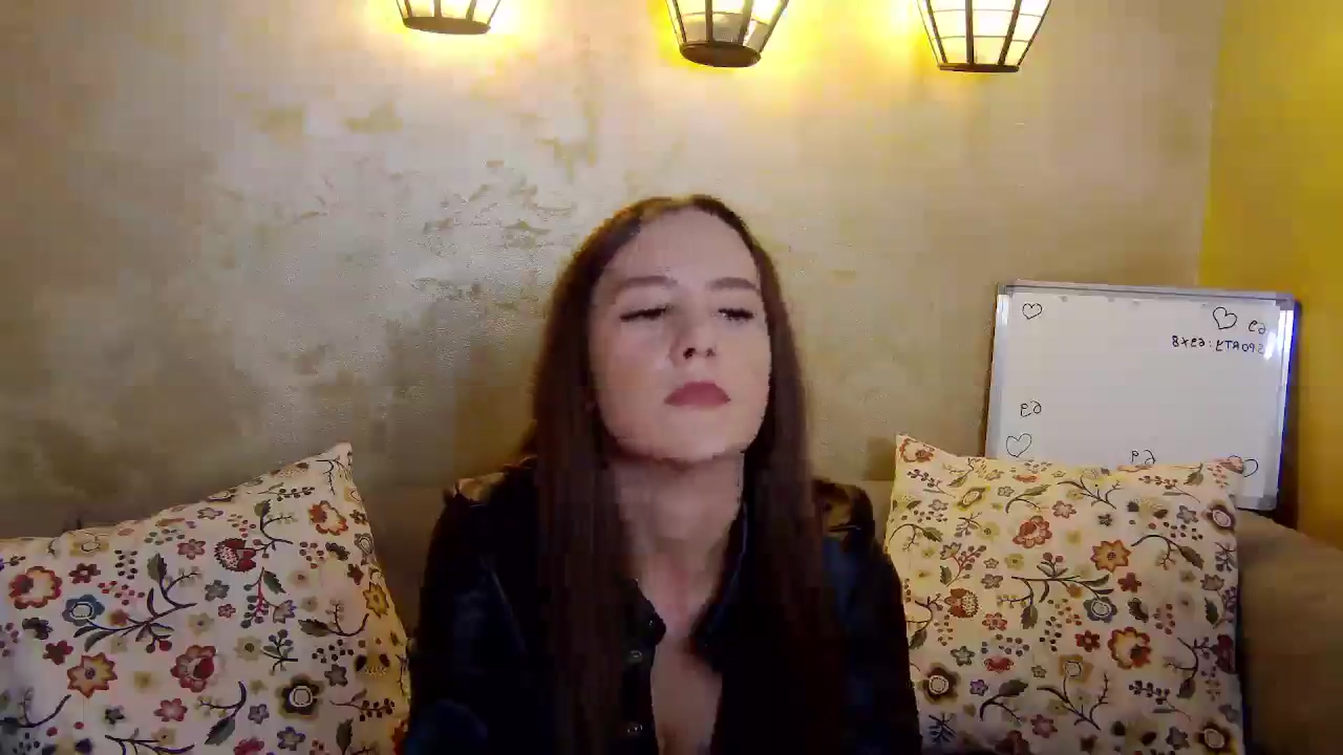Gallery image thumbnail from Radiance's myfreecams stream on, 01/24/2025, 19:56 image 16 of 20