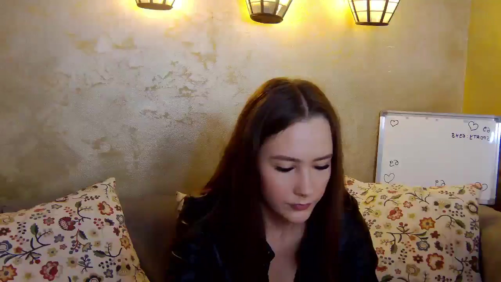 Gallery image thumbnail from Radiance's myfreecams stream on, 01/24/2025, 19:56 image 9 of 20