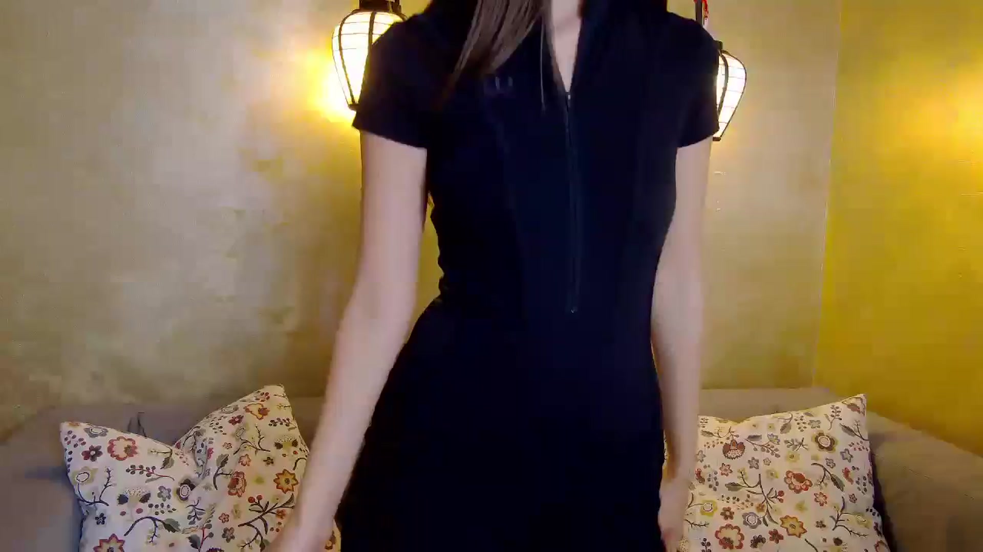 Gallery image thumbnail from Radiance's myfreecams stream on, 01/26/2025, 16:09 image 8 of 20