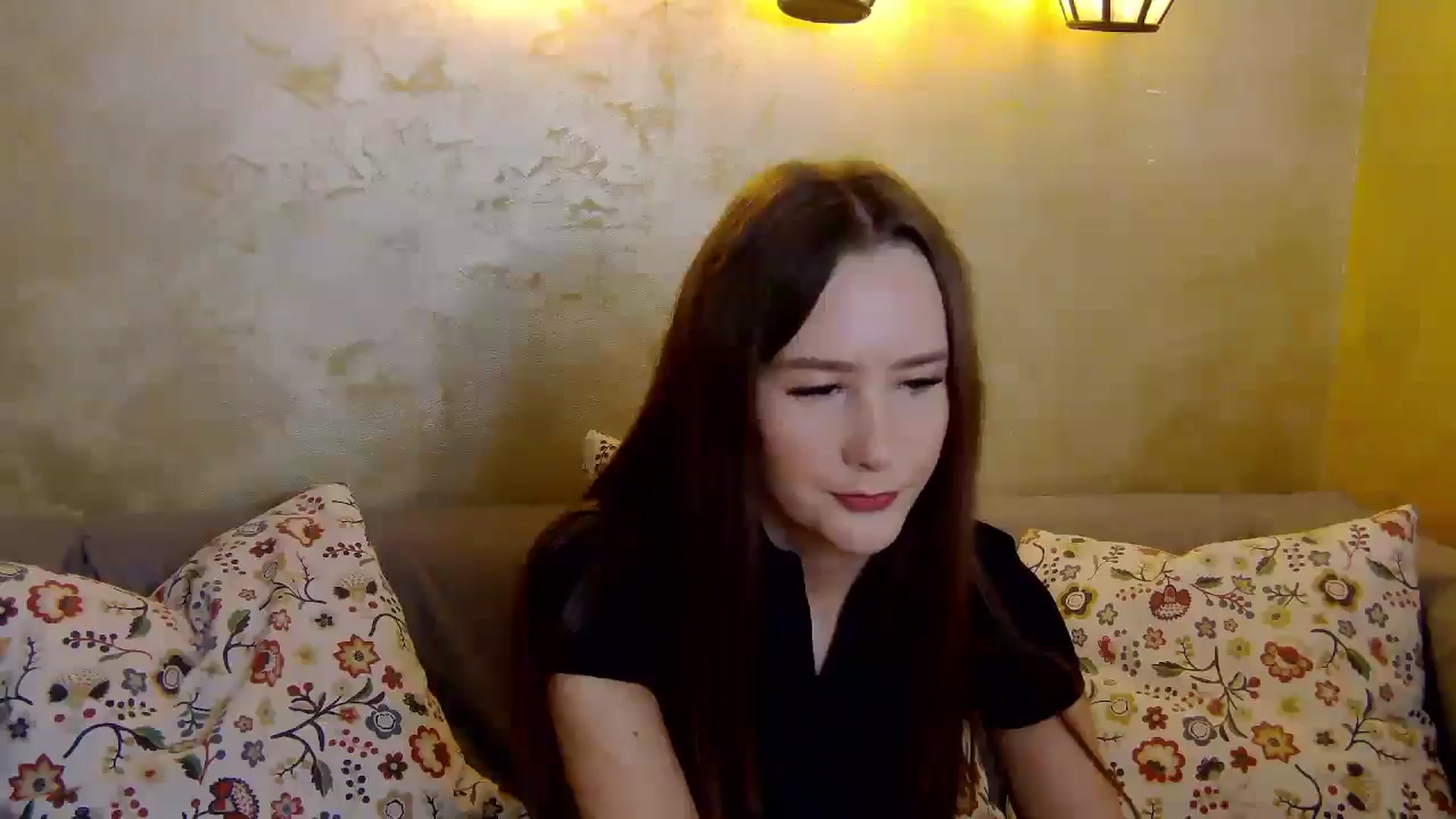 Gallery image thumbnail from Radiance's myfreecams stream on, 01/26/2025, 16:09 image 19 of 20