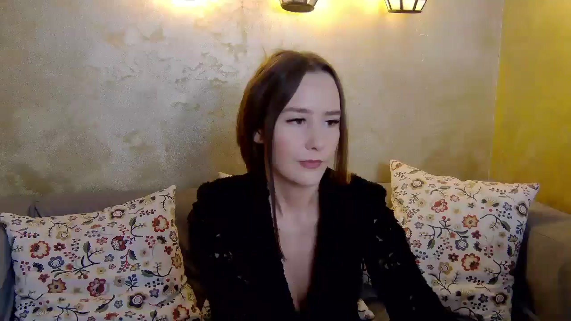 Gallery image thumbnail from Radiance's myfreecams stream on, 01/27/2025, 21:59 image 13 of 20