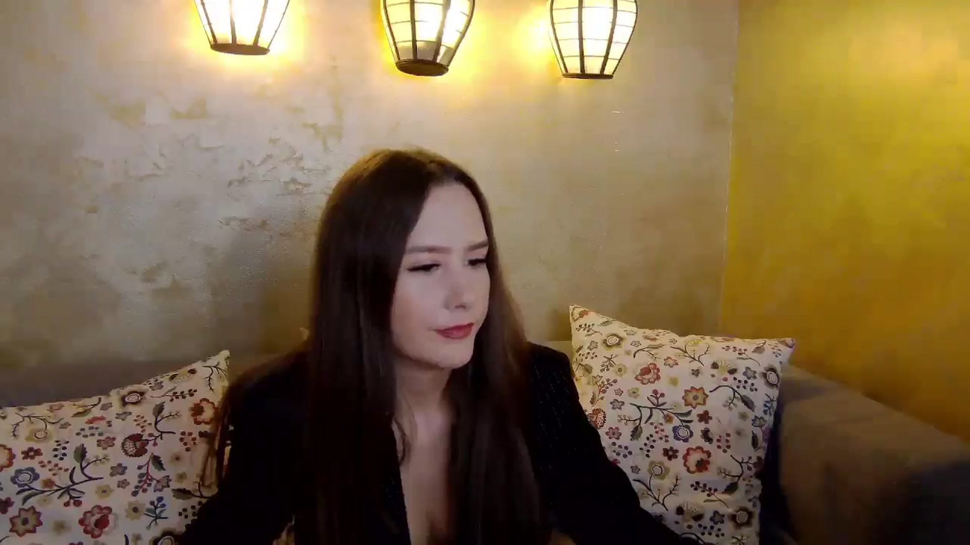 Gallery image thumbnail from Radiance's myfreecams stream on, 01/28/2025, 14:14 image 6 of 20
