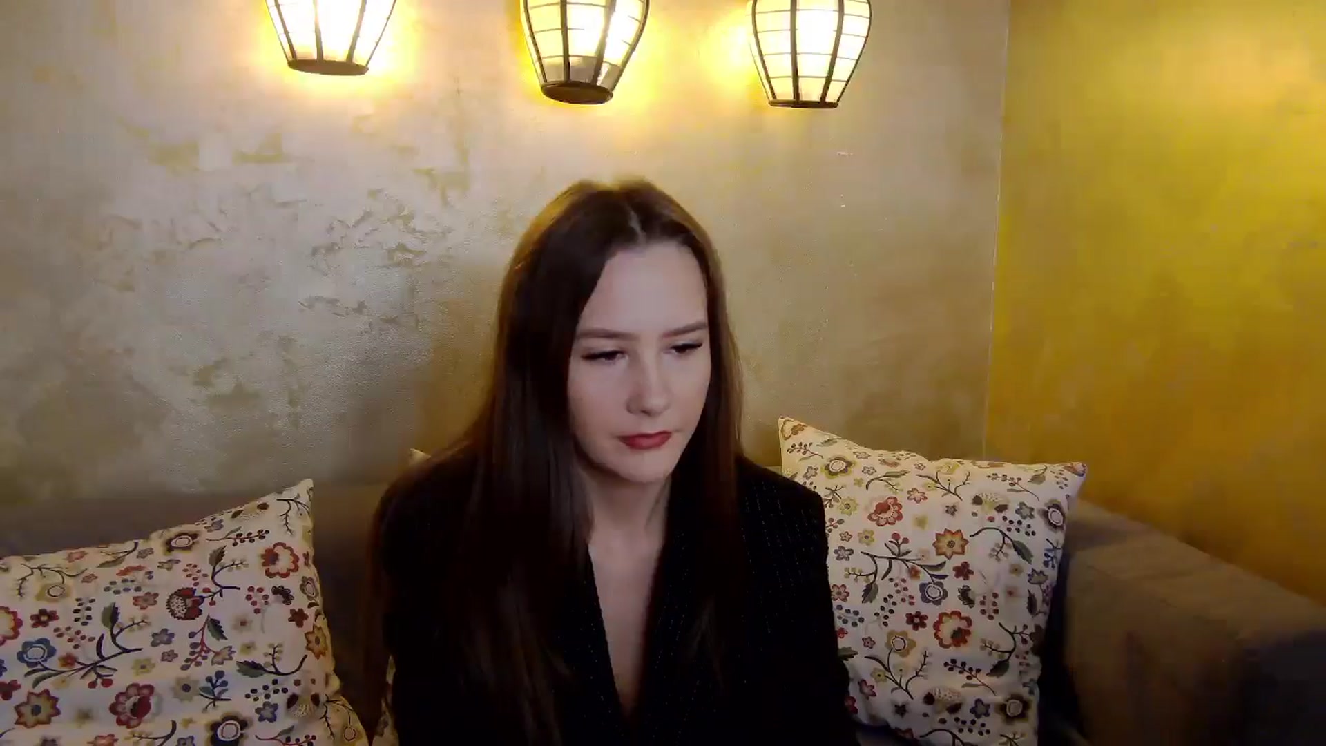 Gallery image thumbnail from Radiance's myfreecams stream on, 01/28/2025, 14:14 image 2 of 20