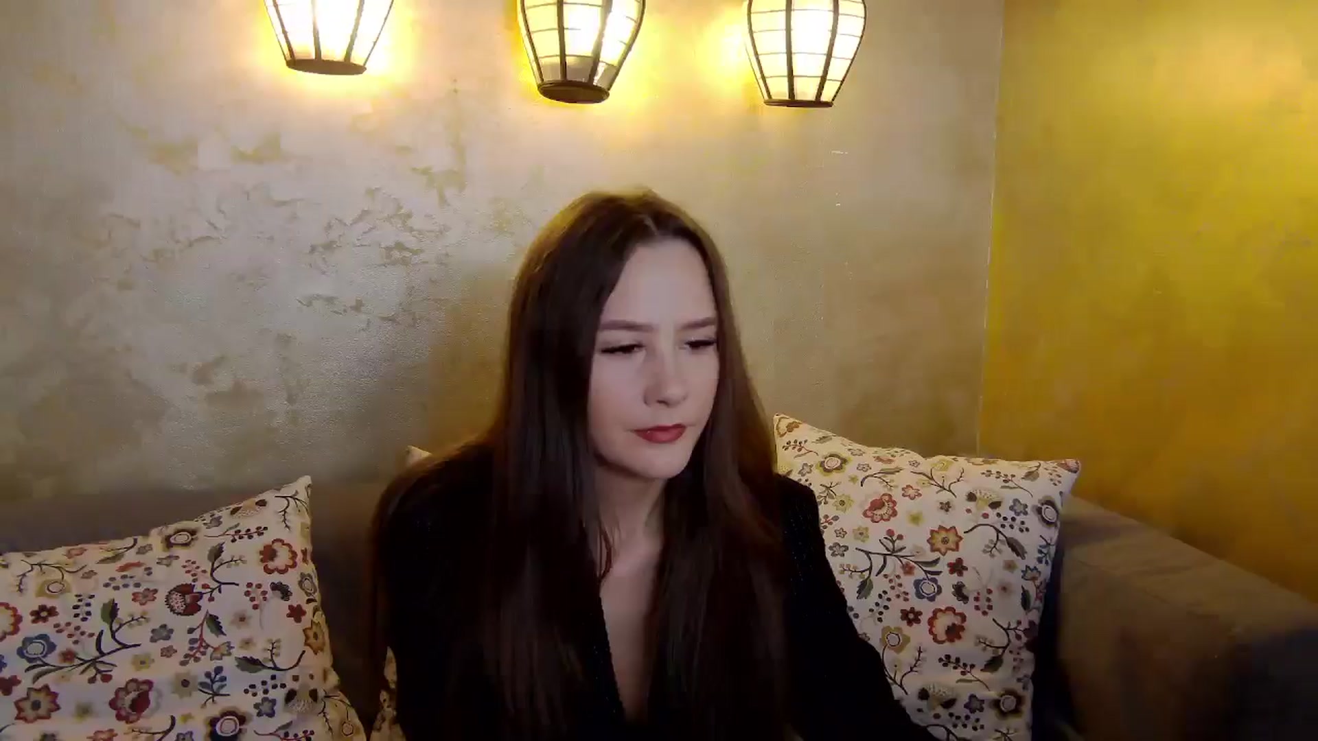 Gallery image thumbnail from Radiance's myfreecams stream on, 01/28/2025, 14:14 image 5 of 20