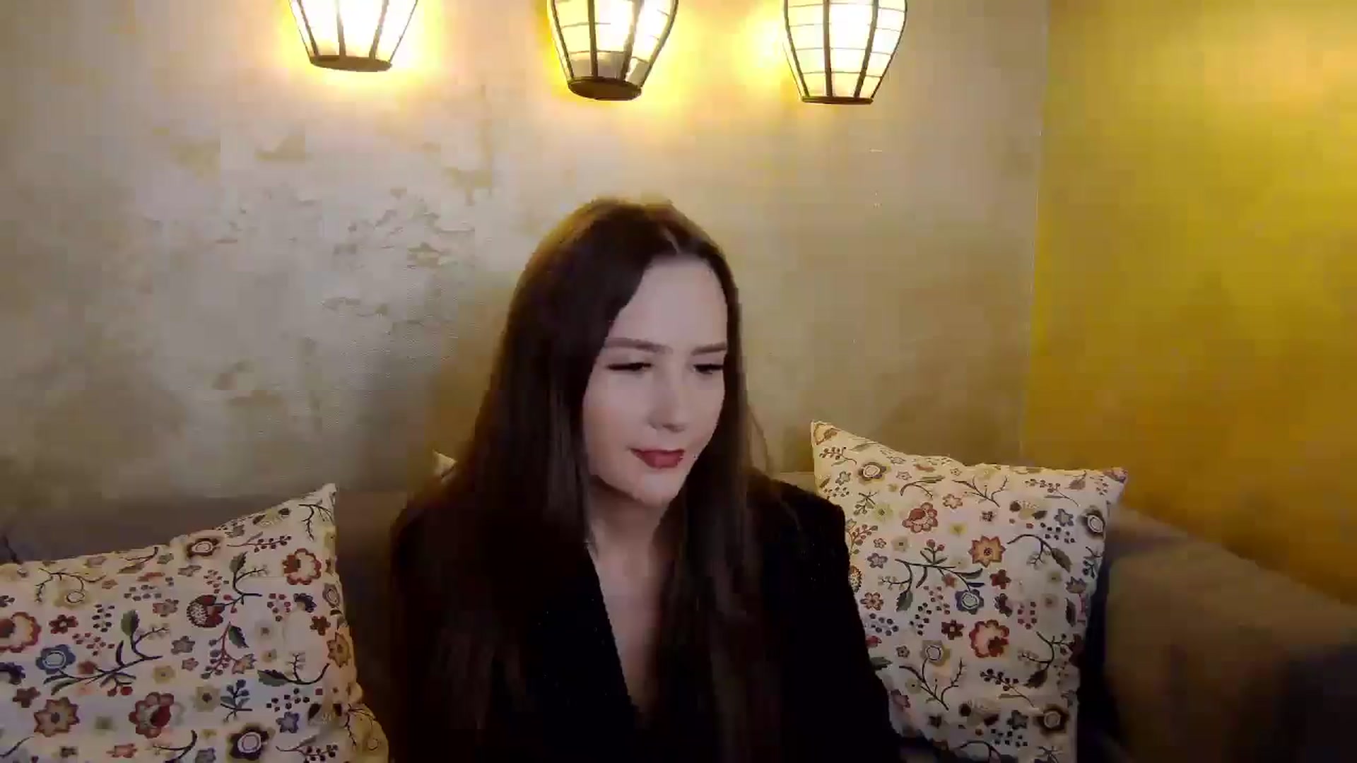 Gallery image thumbnail from Radiance's myfreecams stream on, 01/28/2025, 14:14 image 8 of 20
