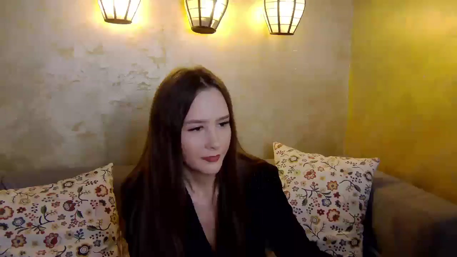 Gallery image thumbnail from Radiance's myfreecams stream on, 01/28/2025, 15:05 image 8 of 20